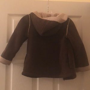 Old Navy Jackets & Coats - Girls’s Brown Soft Winter Coat Size 5T Old Navy Jackets & Coats - Girls’s Brown Soft Winter Coat Size 5T